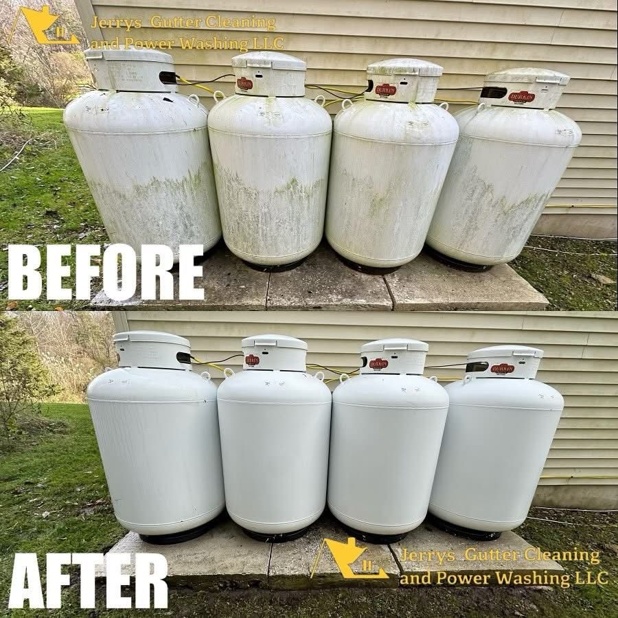 Gutter cleaning — before and after